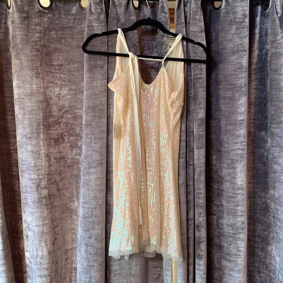 Free People Gold Rush Icicle Pearl Mini Dress Large PRICE FIRM - Picture 10 of 11